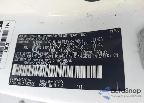 2010 Toyota Tundra Grade 4.6L V8 z USA, uszkodzony, nr VIN 5TFRM5F12AX009736